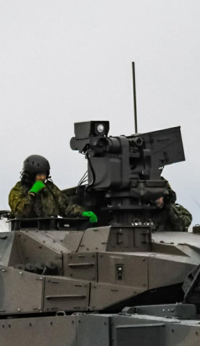  「武器」日本曝光新型遥控武器站，配备16式战车，细节与欧美畅销货大不同