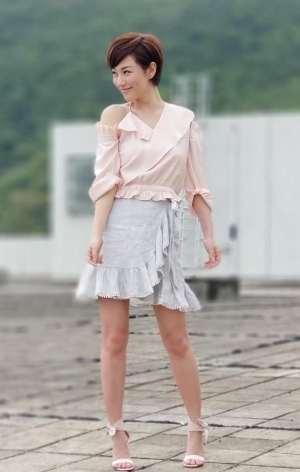 她演《步步惊心》美过刘诗诗，新剧造型却被嘲太土，穿搭甜美时尚