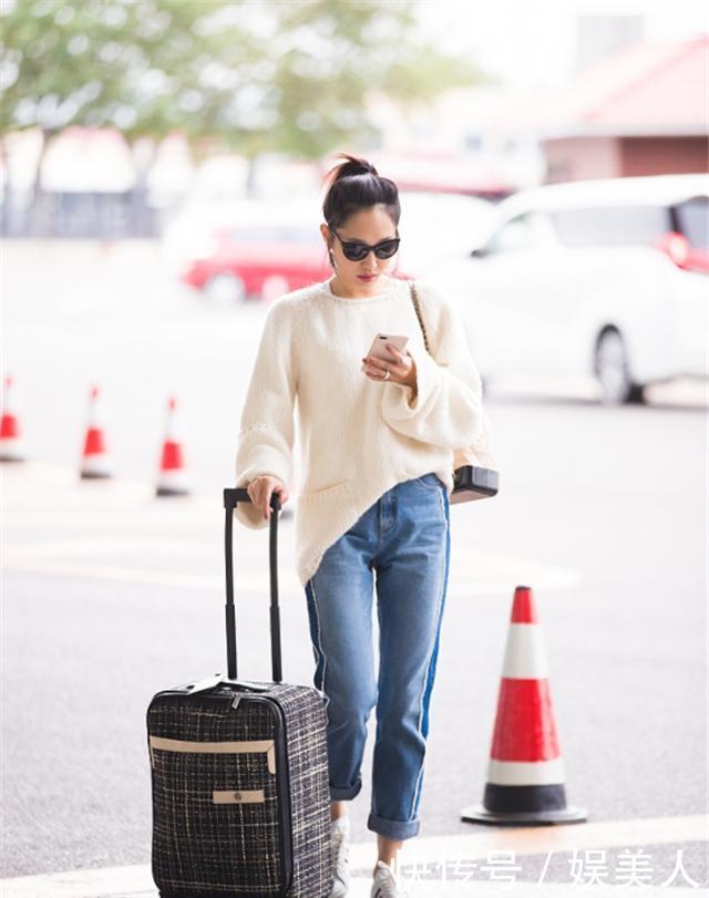『气质』见过世面的女人,穿衣打扮都有这些“特征”,美得高级又气质!