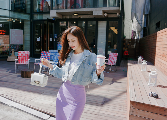 女神孙允珠，香芋蜜柚芭莎丽人娇甜牛仔装