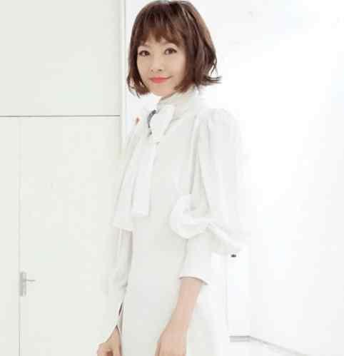 陈鲁豫厉害了！胖了10斤不止 却美出新天际，网友：别再瘦回去了