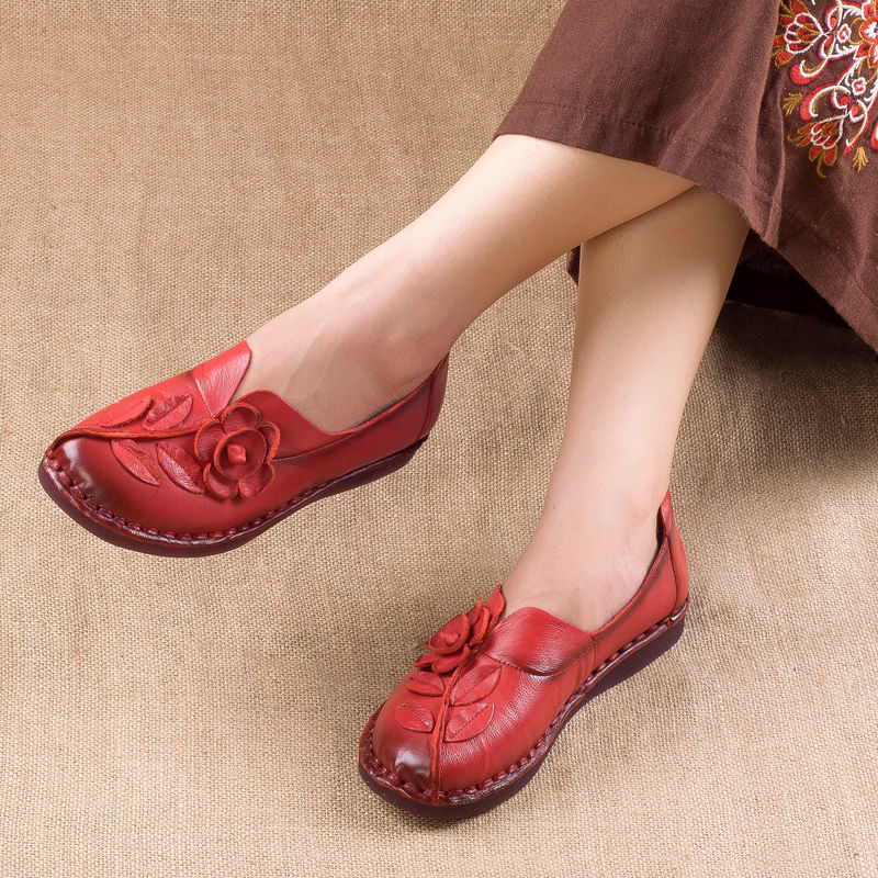 太显嫩了，50岁老妈，出门超爱穿这款妈妈鞋，美嫩无敌