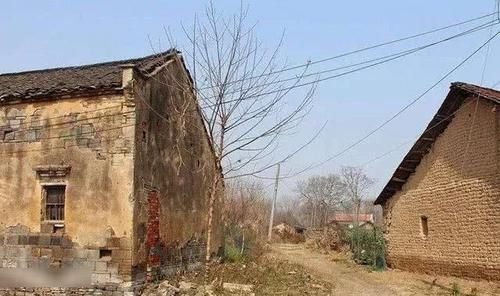  继承■农村户口已迁出，还能继承农村父母宅基地吗？看看吧