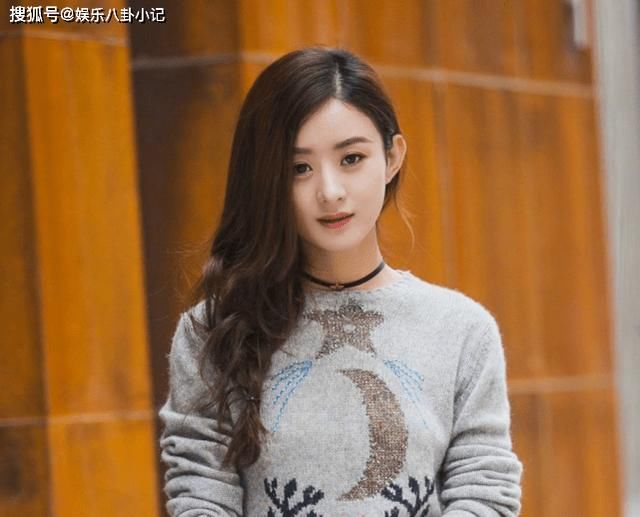  『女王』她出身农村却想当空姐，跑龙套七年被导演嘲笑，如今33岁成收视女王