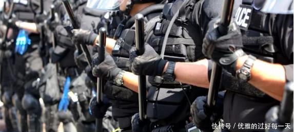 村干部该消停了，你若再有这3种“行为”，就等着政府找你谈话吧