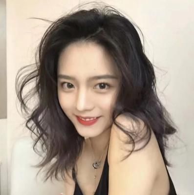  女神■女孩子“越长越好看”，多半有这3个特征，全占肯定女神级！