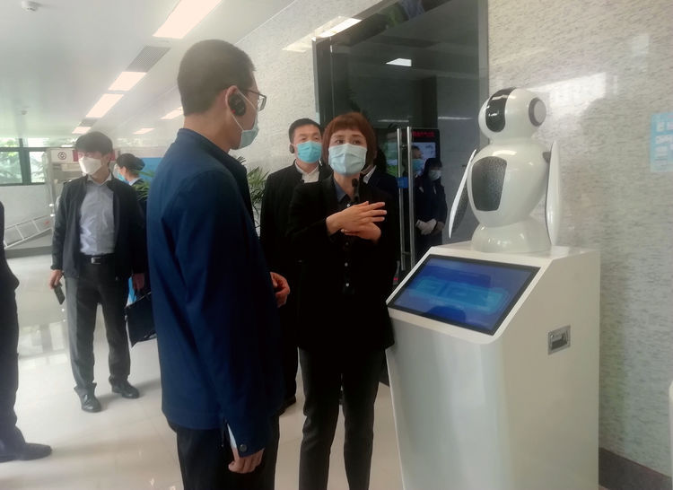  优化@陕西省调研组到经开区调研“放管服”改革优化营商环境工作