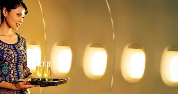 世界上一趟漫长的航班, 飞一趟需19个小时, 每张机票至少一万起步