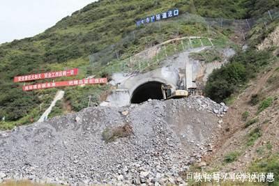 中国又迎新铁路，兰州到成都只需4小时，预计2020年建成通车