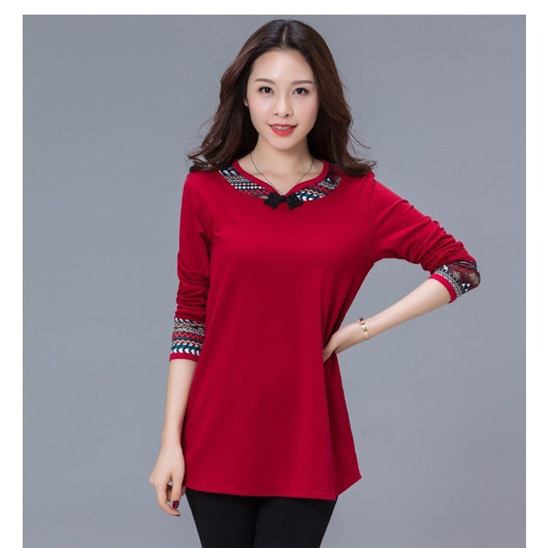 初秋了!婆婆太会穿衣搭配了，买的这些秋装小衫，亲戚见了都想买