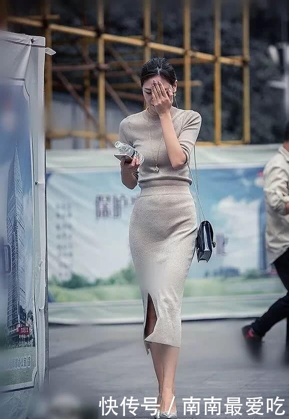 『身材』一双高跟鞋穿搭在脚上,让整体的搭配也变的时尚起来
