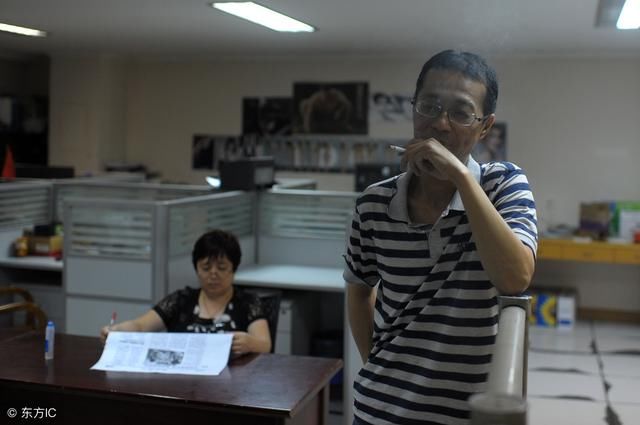 蜂蜜换个吃法,老烟枪7年慢性咽炎治好了!操作