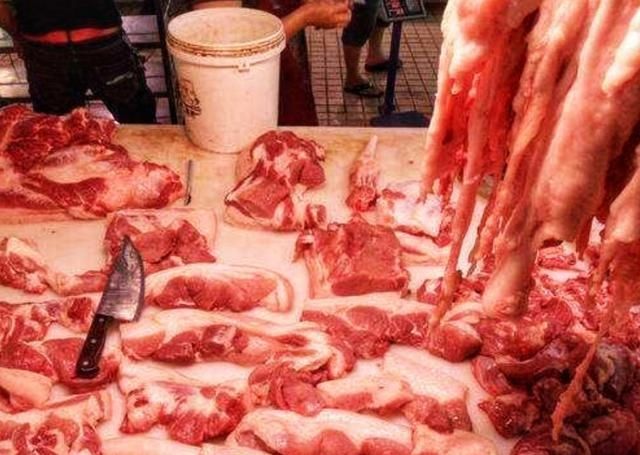  「经验」俗话“早不买猪肉，晚不买豆腐”，老辈人的买菜经验，啥意思？