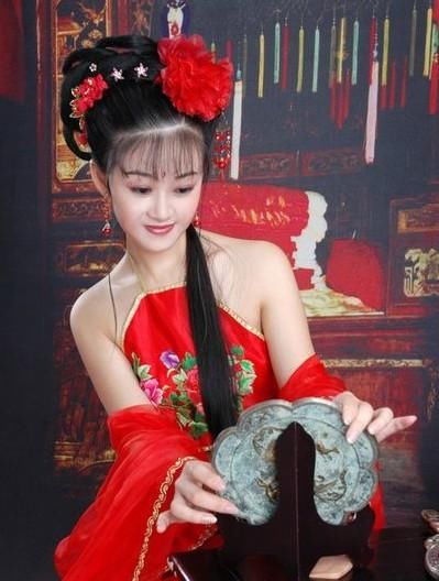 古代的女人穿什么样的内衣？