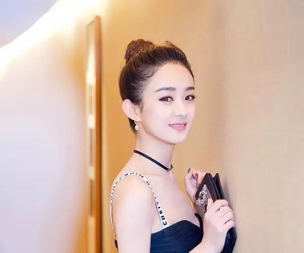 陈乔恩模仿赵丽颖梳丸子头，一个仙女，一个丑女!