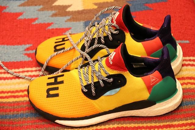 彩色拼接设计!菲董联名版 Solar Boost 实物细节近赏