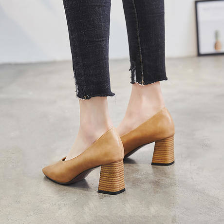 矮个子女人出门,这3双“鞋子”再显高,也要少穿,都说丑!