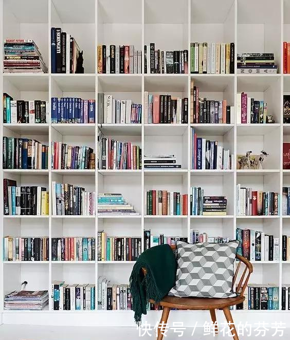 头一次见阳台卧室柜子这样装,太漂亮,门槛快被