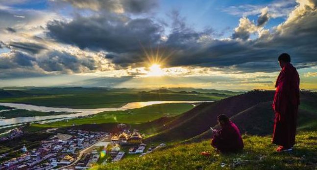  「发狂」国内最大的尼姑岛，数万女性再此修行，天黑规定让她们