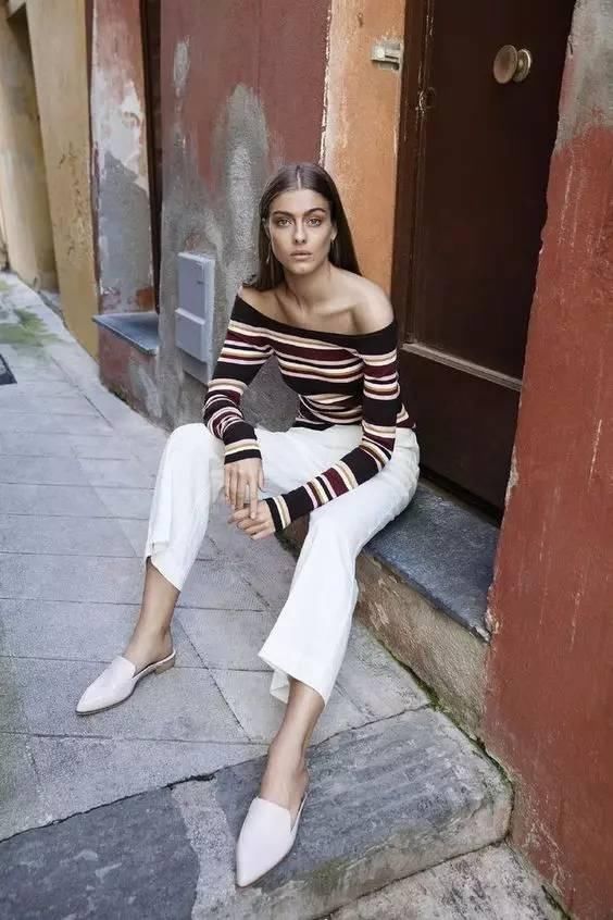 鞋子穿不对，阔腿裤再美也白费!