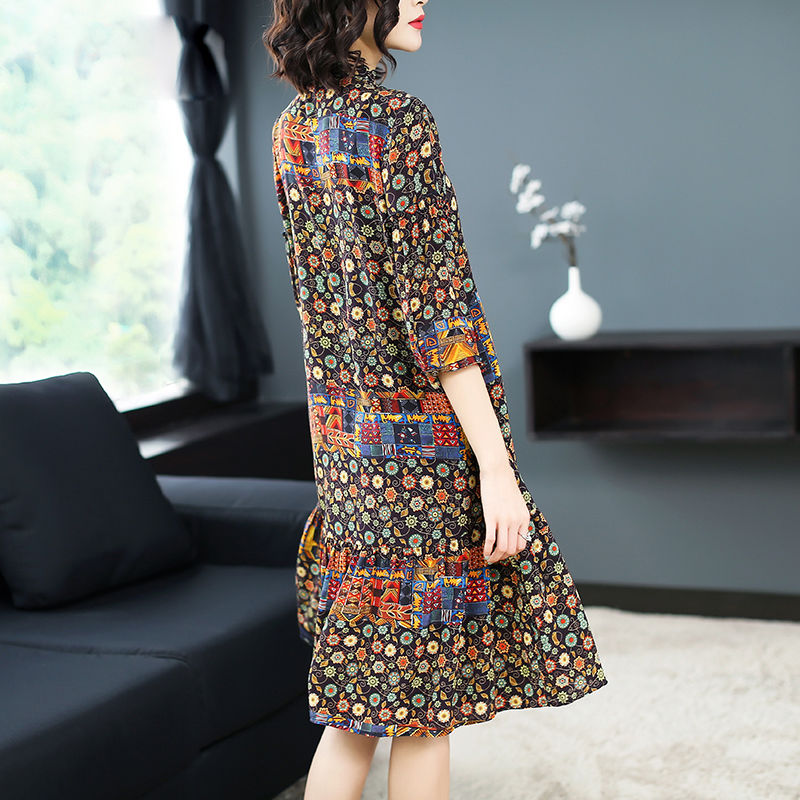 新出一种裙:叫“变态裙，顶尖拉风，适合6070后女人，超减龄