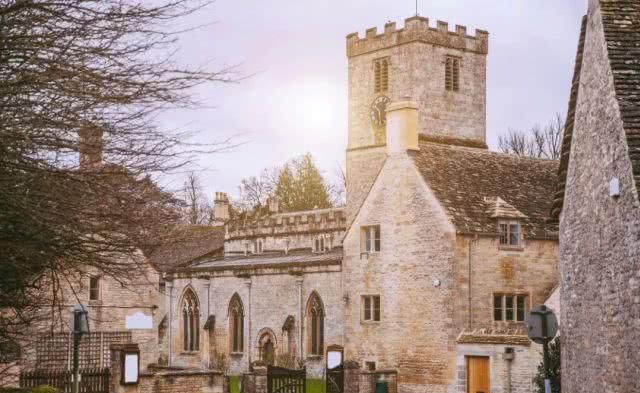 除了工业发达,英国还有被誉为“最美乡村”的科茨沃尔德