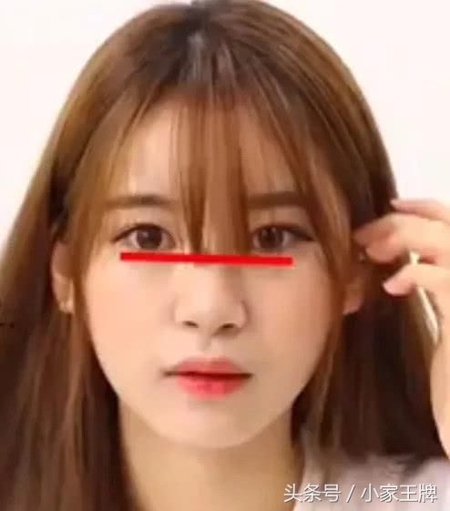 杨紫“八字刘海杀”完胜男神收割机朴信惠!与男神同框配一脸