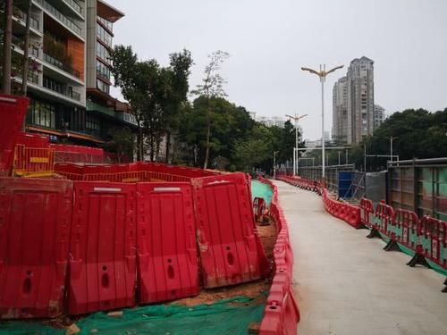  「造价」天价天桥？一座人行天桥造价三个亿？