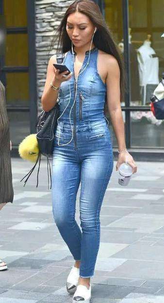 街拍: 要是把图8小姐姐娶回家, 每天乐不思蜀