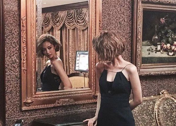 羡慕 | 高俊熙又换新短发?而她的私服穿搭才是真时髦!