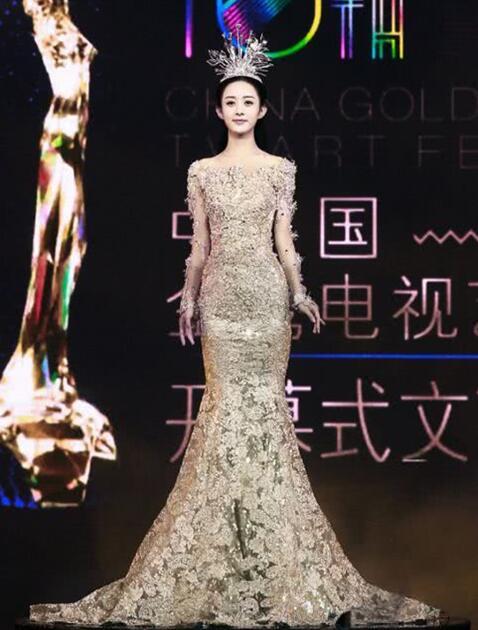 赵丽颖身体不适在家静养谣传她患了脑血栓 霸气回应＂爱生活爱健