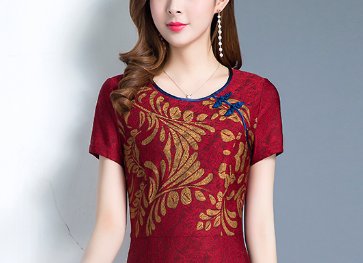 悄悄告诉你,小个子老婆穿这旗袍,婀娜多姿,小个子的旗袍梦