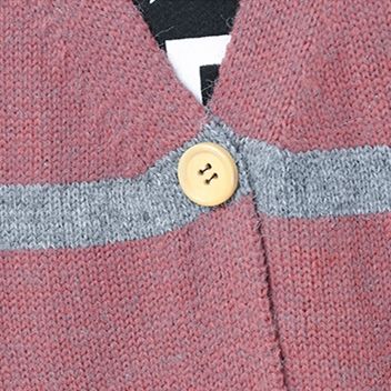 马上中秋了!瞧瞧下面这开衫，时尚洋气穿出女王控