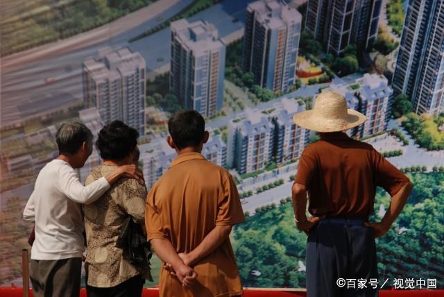  #买房#为何现在农村人热衷于到县城买房？听听老农怎么说