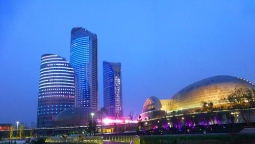 山东城市新格局：济南和莱芜合并后实力大增，几年后能追上青岛？