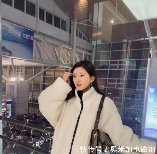  标准：女生的标准身高是多少?