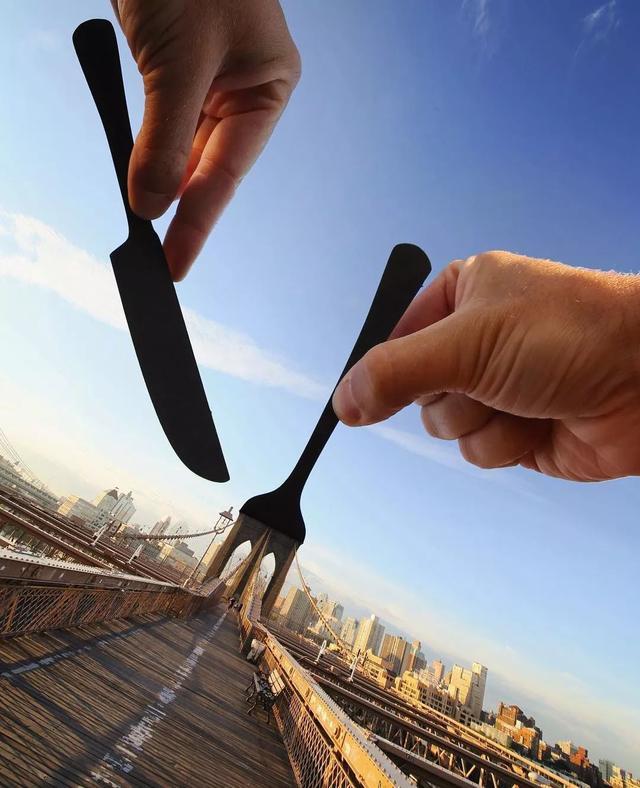 他果然是脑洞大开,把世界建筑都玩坏了