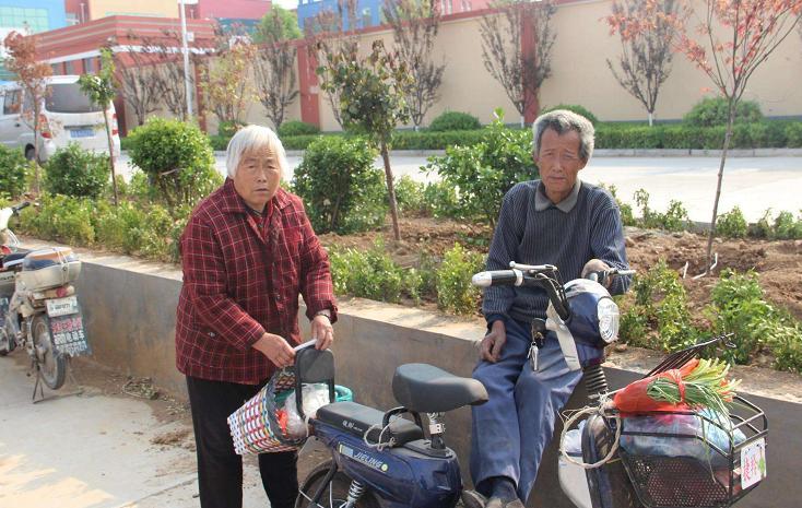 电动车新规出台，农村人遭受了“三重打击”！上牌不是最麻烦的事