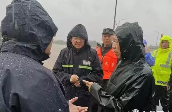 昨晚“利奇马”登录山东都干了什么？真的一天降了9500个大明湖吗