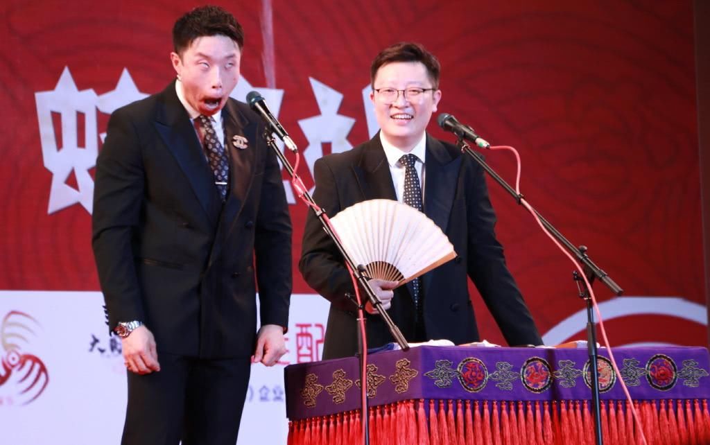 『生日』德云社烧饼生日,师兄弟集体放黑照,果然自己人黑起来下手才最狠