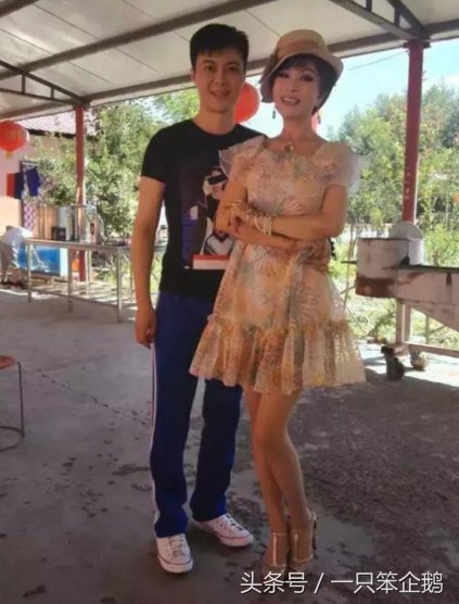 她连做手术都要化妆 63岁却活得像少女