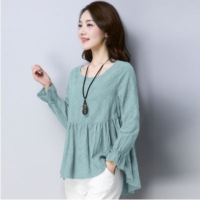 秋天刚到，这几款娃娃衫就火了，6070女人穿美到飞起