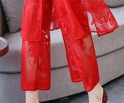 好羡慕!表嫂今天悄悄就穿新套装了，显高显嫩，比我的还美还便宜