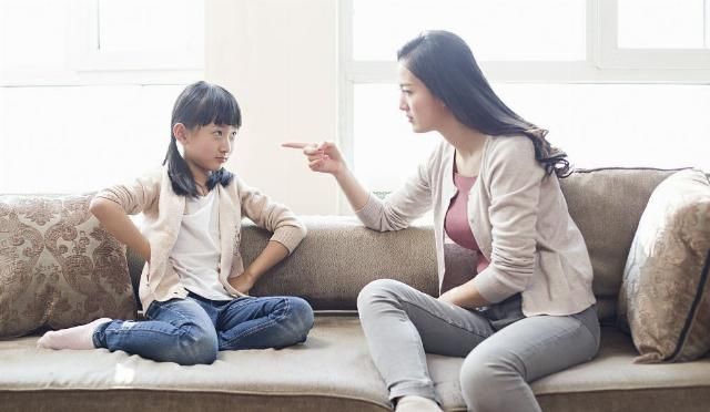 [性格]孩子被吼后是闭嘴还是顶嘴，暗示着将来不同的人生，家长别不重视