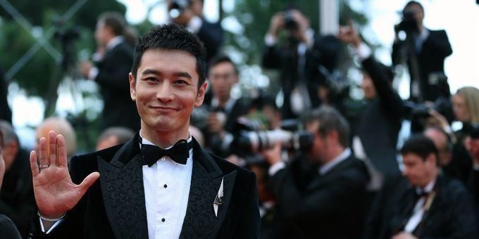 不寻常的2018年8月份杨紫分手、张馨予结婚，黄晓明摊上丑闻