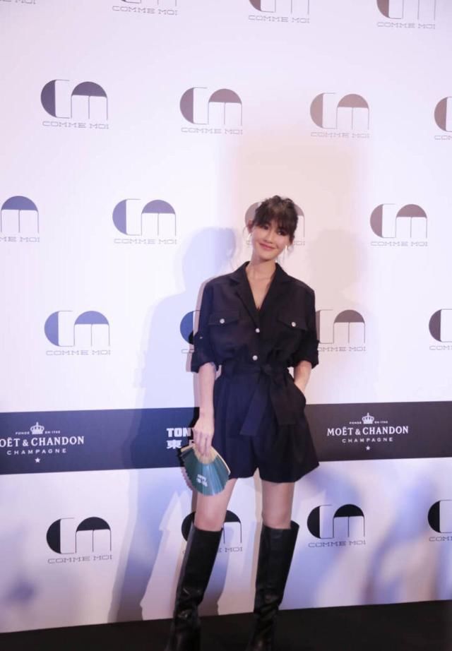 陈燃你这衣服穿的，有点忒好看了 网友：不说了我要剁手！