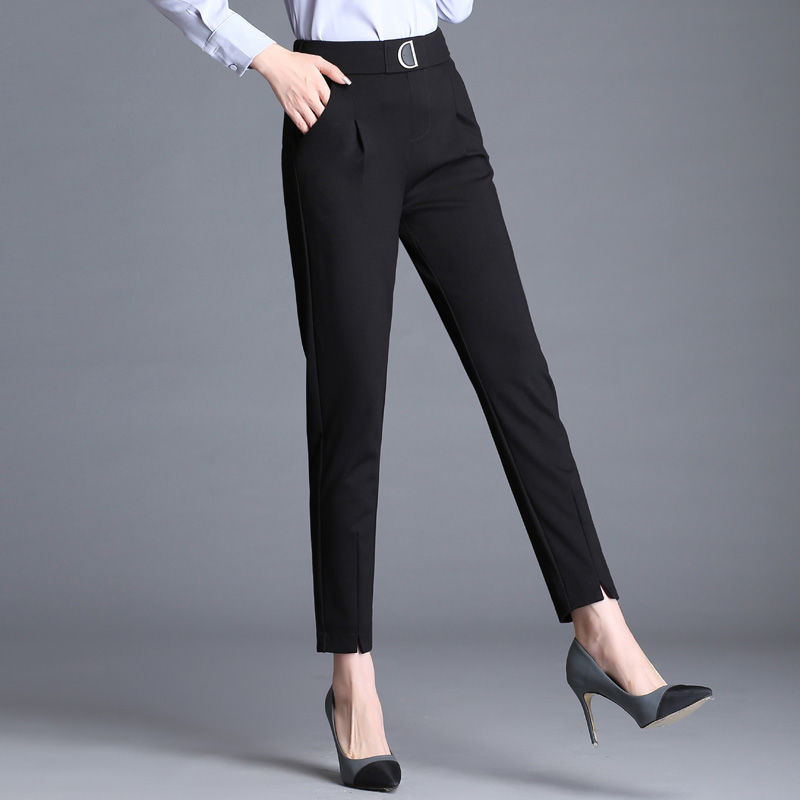 屁股大的女人，入秋别乱买，学这个女人穿开衫配七分裤，美的惊艳