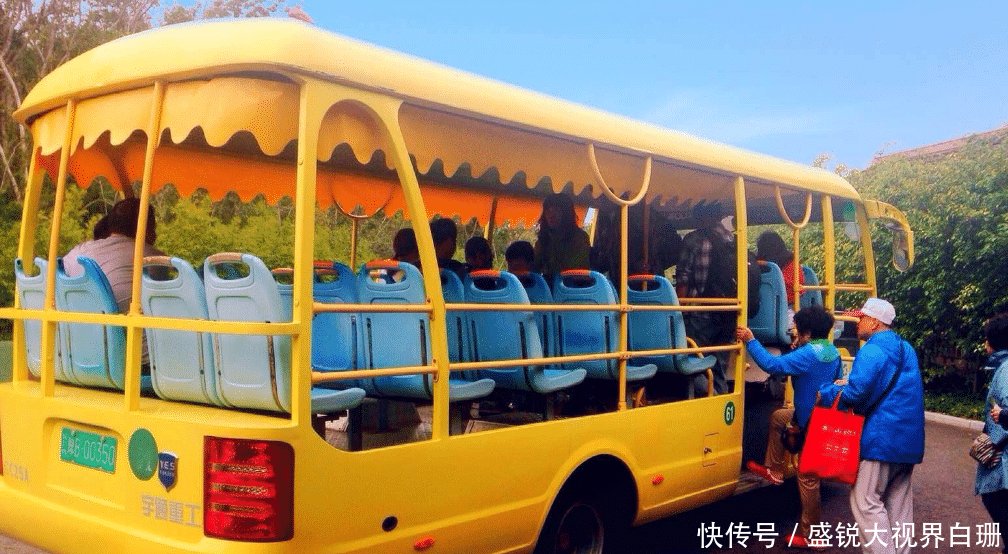 景区大门建的离景区很远，小交通这个套路越来越深了！