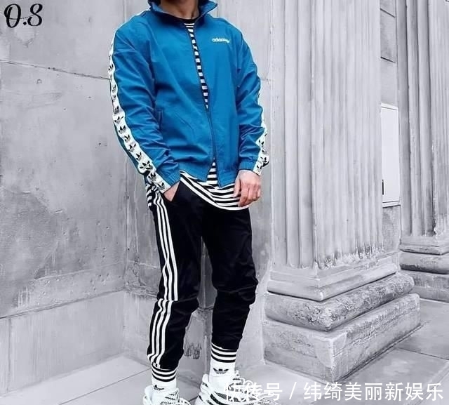 「整体拥」赶快运用“拼色品类”提升丰富多彩质感吧!