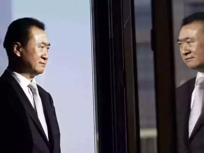 万达帝国破灭, 王健林灾难开始.....